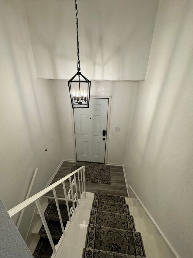 Building Photo - Cozy 2 bedroom, 1 bath in Independence!