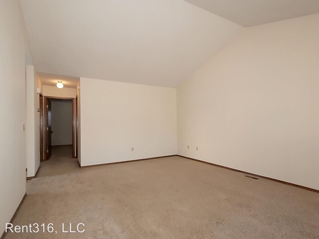 Building Photo - 3 br, 2 bath House - 2327 S Dalton St