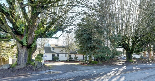 Very Nice 2 Bedroom Kent Valley Townhome, Great Location! - Very Nice 2 Bedroom Kent Valley Townhome, Great Location!