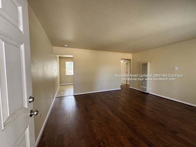 Building Photo - 33 Deering Ct