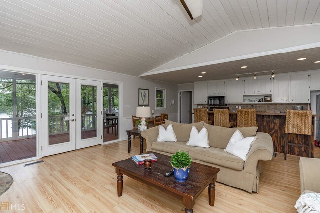 Foto del edificio - 1360 Parks Mill Dr