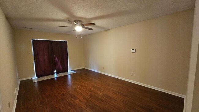 Photo - 1636 Old Mill Stream House