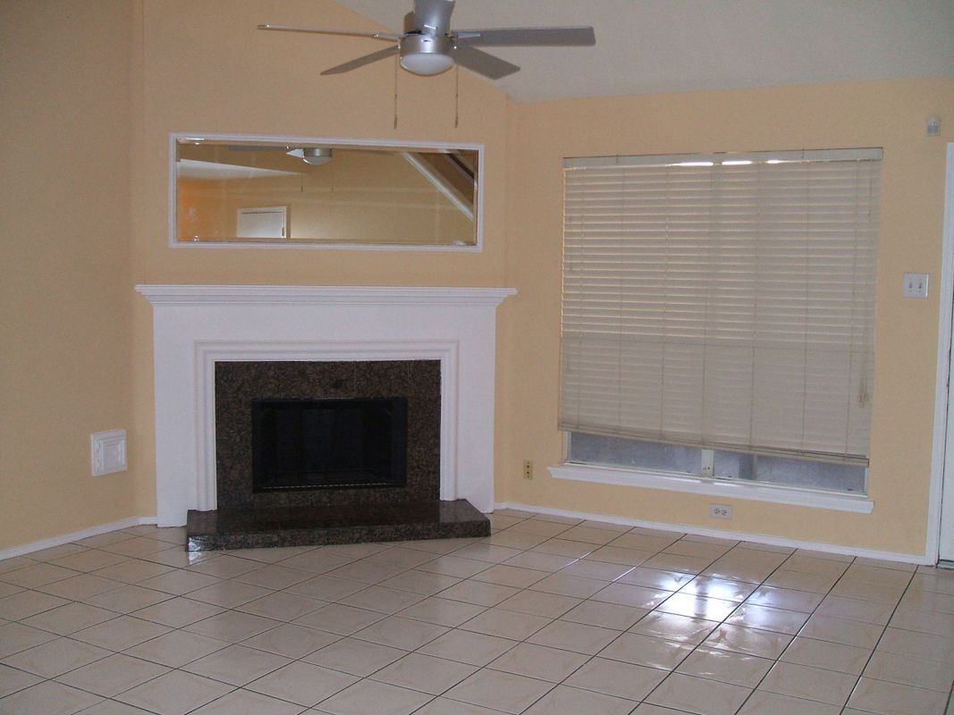 Foto del edificio - 8978 Dawnridge Dr