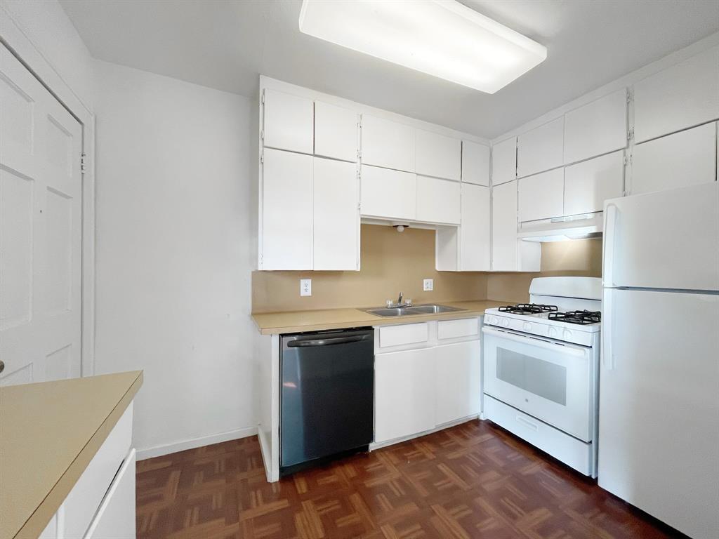 2528 Driscoll St Unit D, Houston, TX 77019 Condo for Rent in Houston