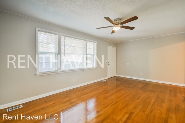 Building Photo - 3 br, 2 bath House - 1407 Jessamine Road