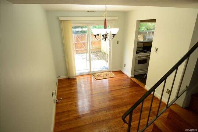 Foto del edificio - 3109 N Parham Rd