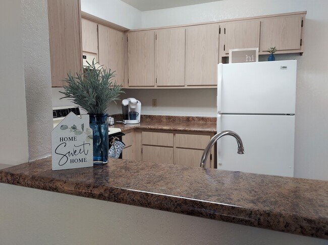 Foto del edificio - Sierra Meadows Apartments