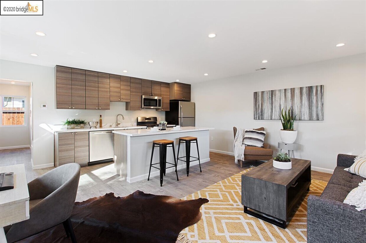 Foto principal - 3140 Harper St