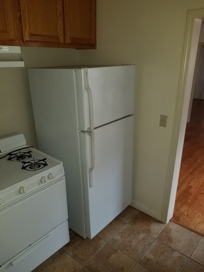 1635 S Burnside Ave Unit Burnside Fourplex, Los Angeles, CA 90019 Apartments in Los Angeles