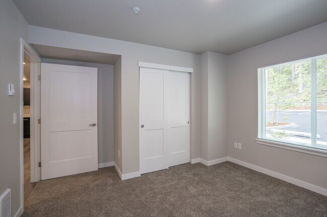 Foto del edificio - Hillside Apartments