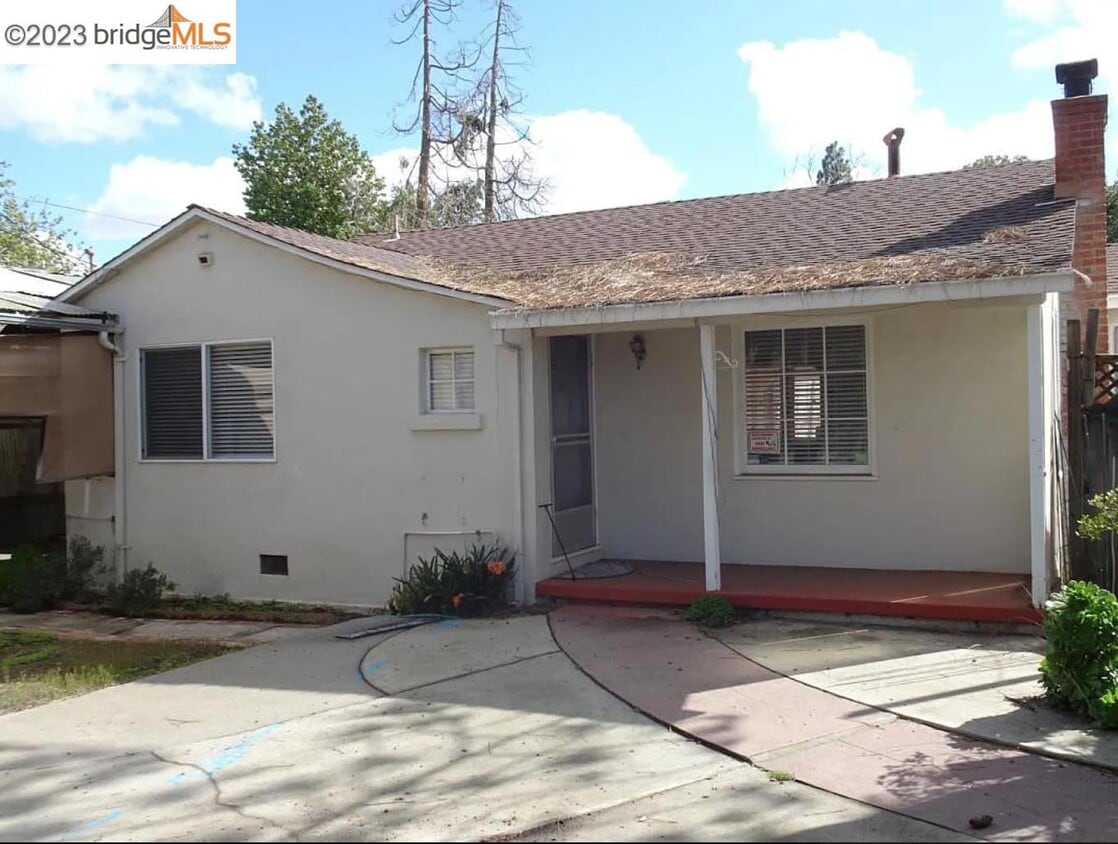 14288 Capri Dr, Los Gatos, CA 95032 House Rental in Los Gatos, CA