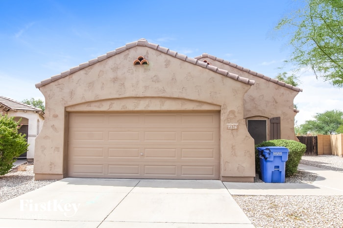 Primary Photo - 7226 S 54th Ln