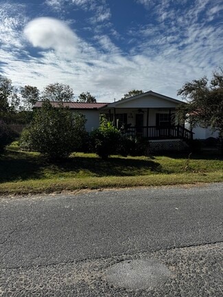 Building Photo - 5667 Turner Dr