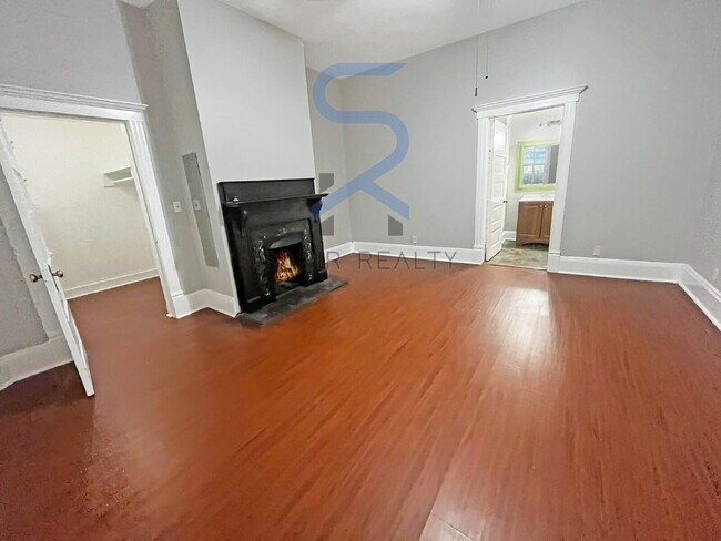 Foto del edificio - Move in before October 31st and get a $250...