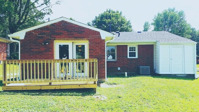 Photo - 6409 Deming Ln (Louisville, KY) House