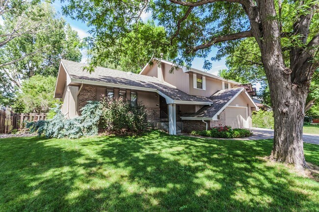 Foto del edificio - 3 Bedroom 2.5 Bath in Parkwood, Fort Collins