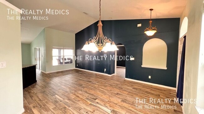 Foto del edificio - 2239 Wolf Ridge Ln