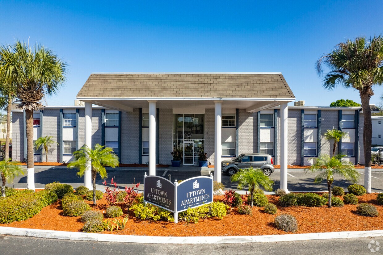 Uptown Apartments Alquileres en Tampa, FL