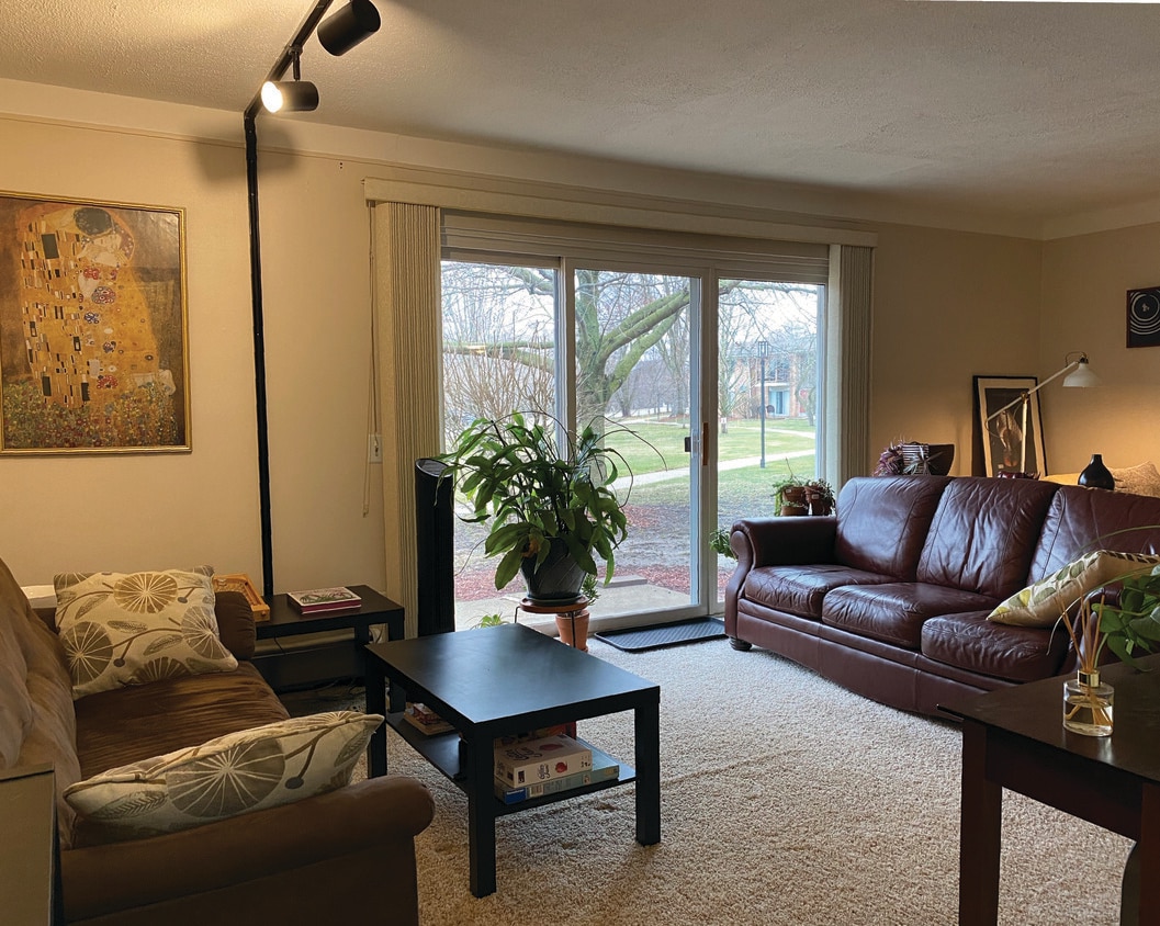 Primary Photo - 1257 Island Dr