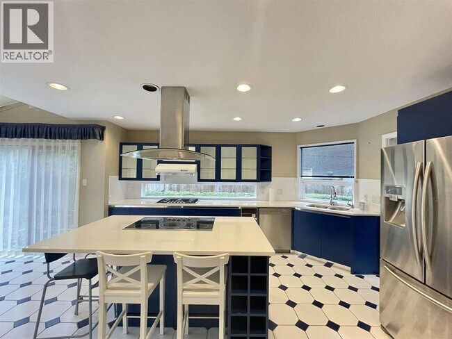 Photo du bâtiment - 6560 Lynas Ln