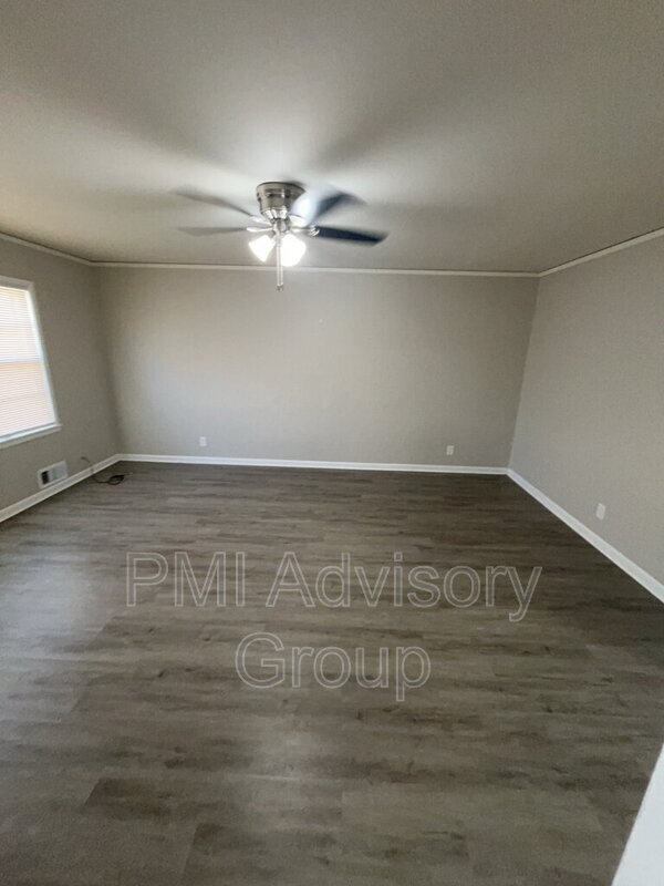 Foto del edificio - 3607 SW 9th St