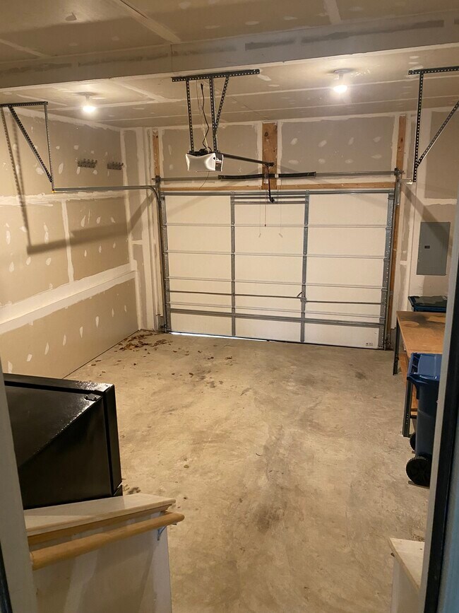 Building Photo - 42255 Rachels Row Ter