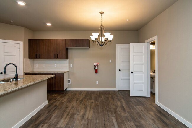 Building Photo - GORGEOUS 2 BEDROOM FOUR PLEX LOCATED IN MIDLOTHIAN ISD!