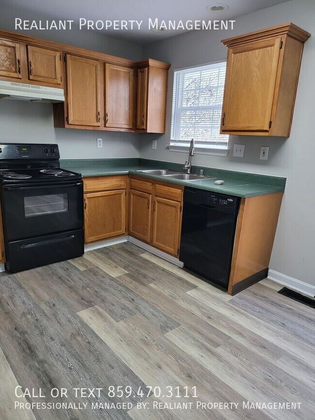 Foto del edificio - 632 Big Bear Ln