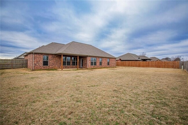 Foto del edificio - 1104 Taylor Ln