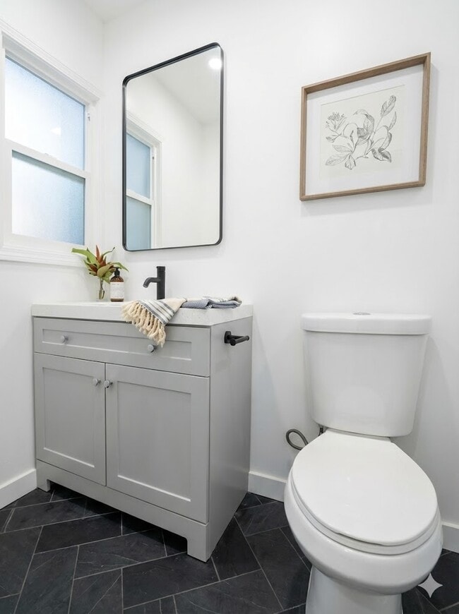 Building Photo - 4500 Gilbert Pl