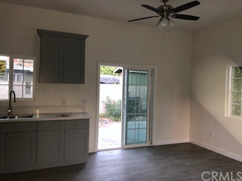 Foto del edificio - 405 S Gunther St