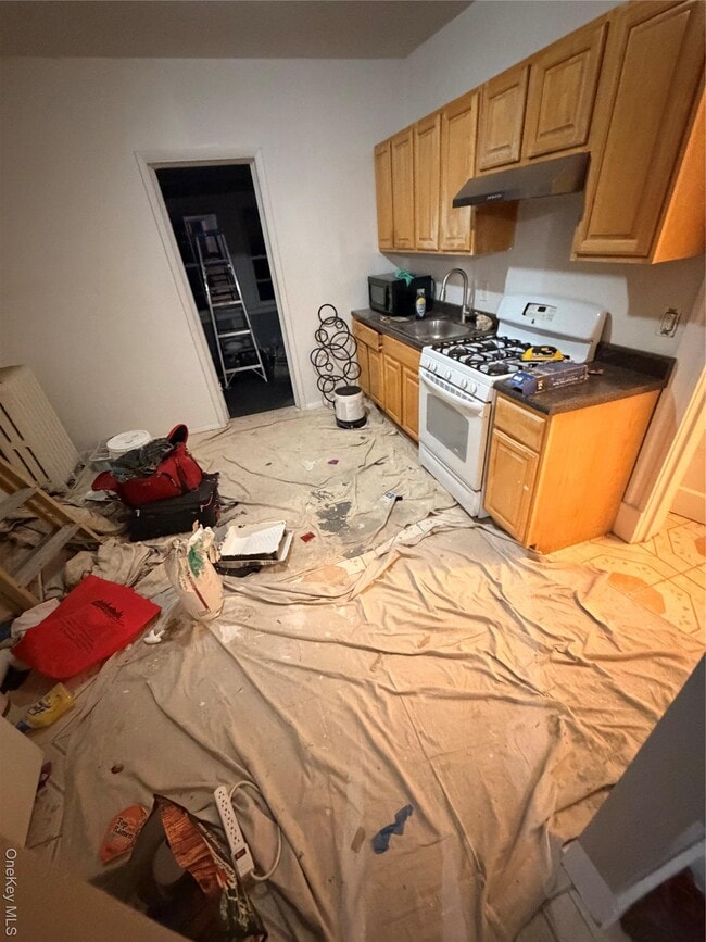 Foto del edificio - 16 Wallace Ave