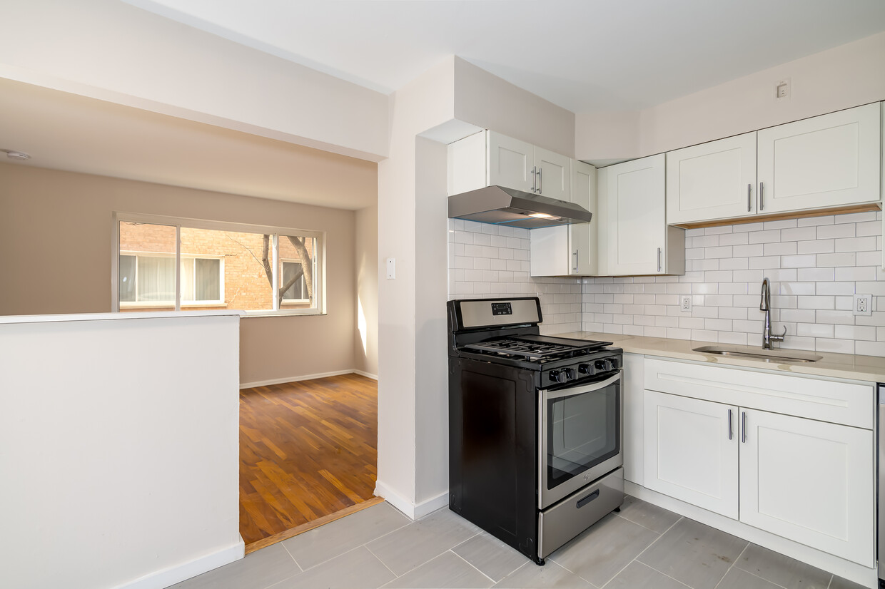 Foto principal - 5092 Waterman Blvd
