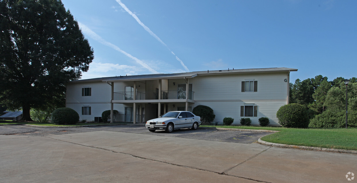 Foto del edificio - Lexington Green Condominiums