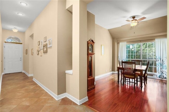 Foto del edificio - 119 Bluejack Pl