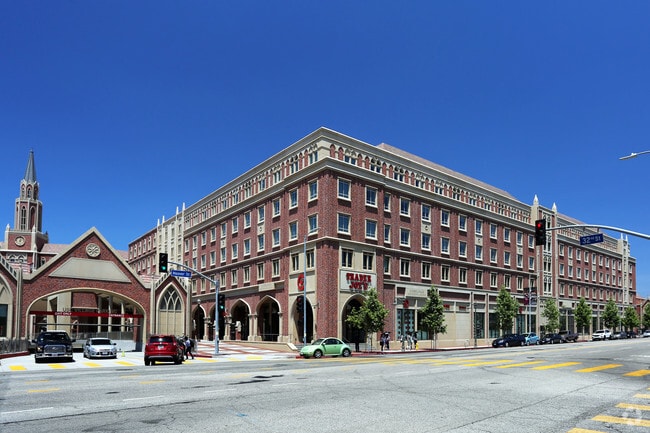 Foto del edificio - USC Village