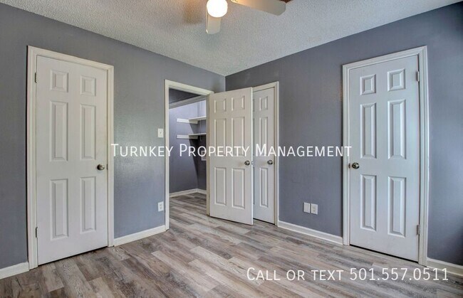 Foto del edificio - 3219 Holt St