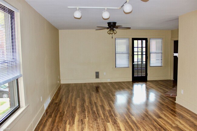 Building Photo - 1517 McFarland Rd