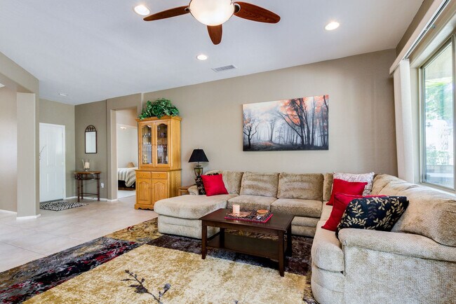 Foto del edificio - 21437 N Olmsted Point Ln