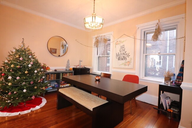 Building Photo - 551 Brookline Ave