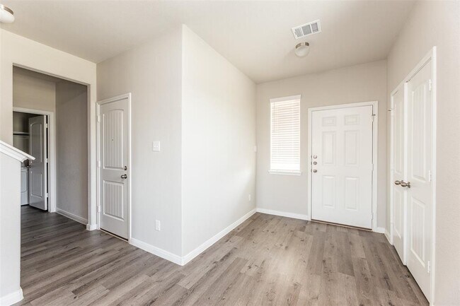 Foto del edificio - 3007 Orchid Ranch Dr