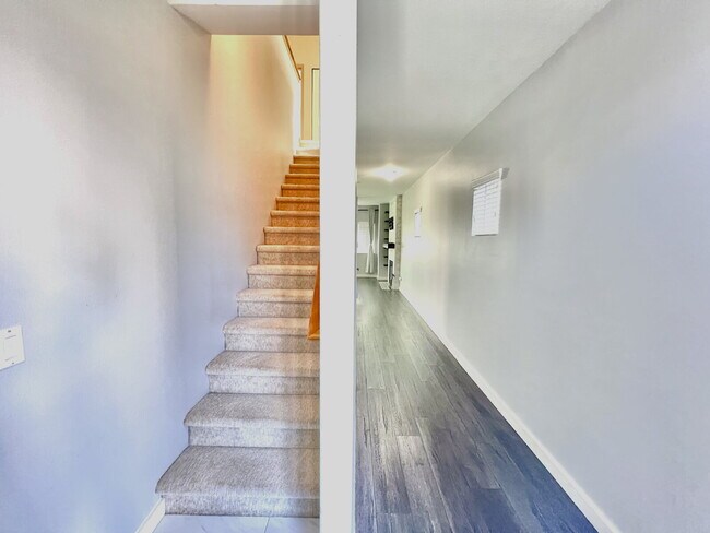 Foto del edificio - Move-In Ready Puyallup Townhome – Central Location, Easy Commute