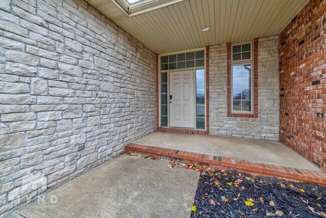 Building Photo - 3253 S Kickapoo Ave