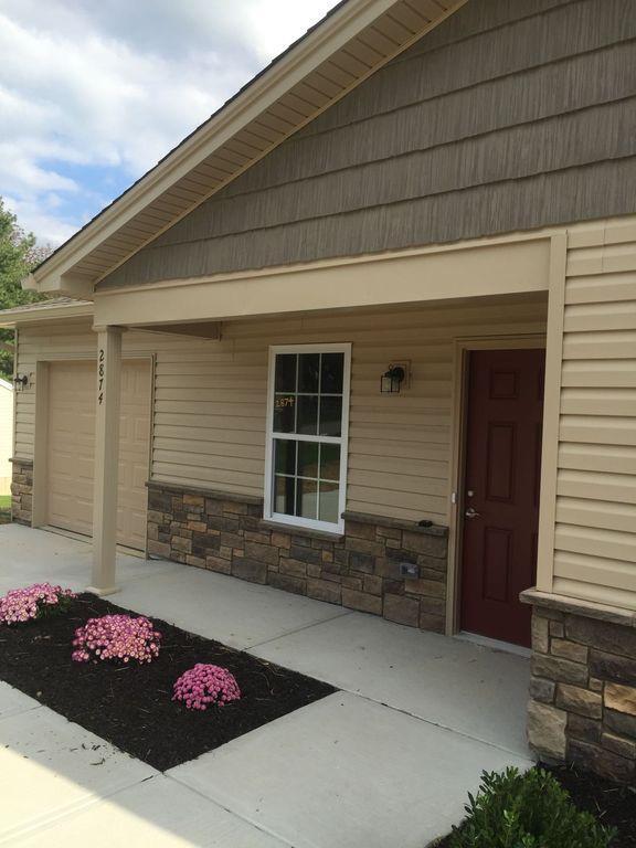 Foto del edificio - 2874 Russell Drive