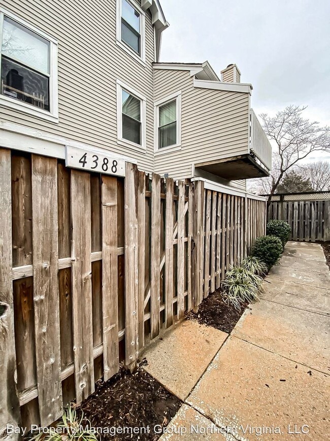 Foto del edificio - 2 br, 2 bath House - 4388 Pembrook Village...