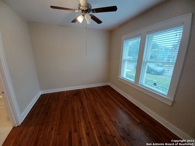 Building Photo - 133 W Magnolia Ave