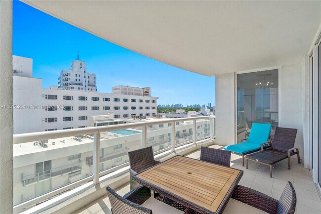 Foto del edificio - 4201 Collins Ave