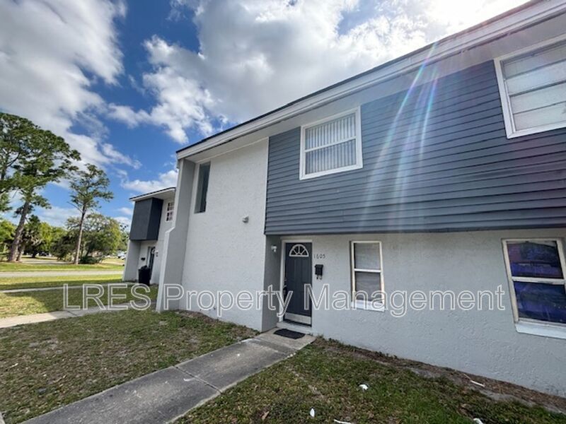 Primary Photo - 1605 Terrace Dr
