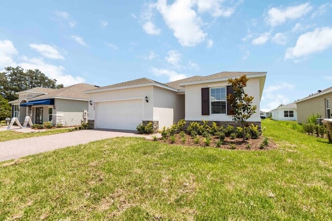 Building Photo - Beautiful Brand New Energy Efficient 4/2 C...