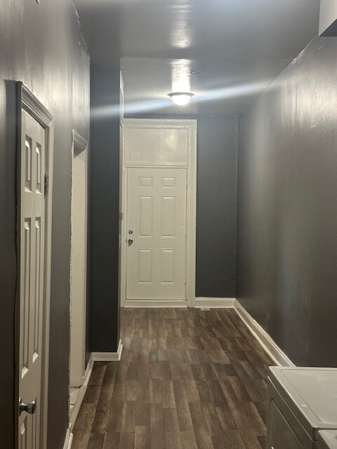 Foto del edificio - 1409 McCulloh St